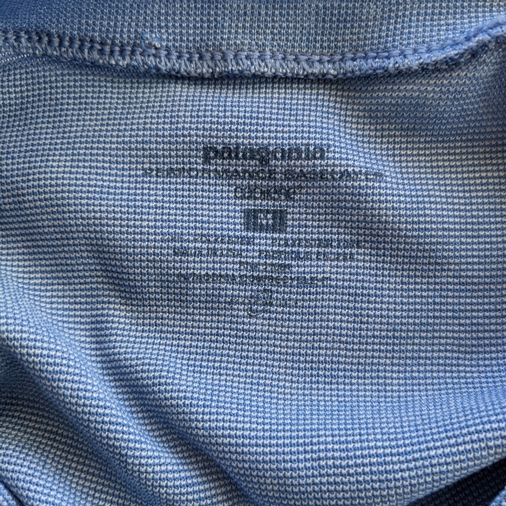 Patagonia Performance Base Layer - Medium - image 8